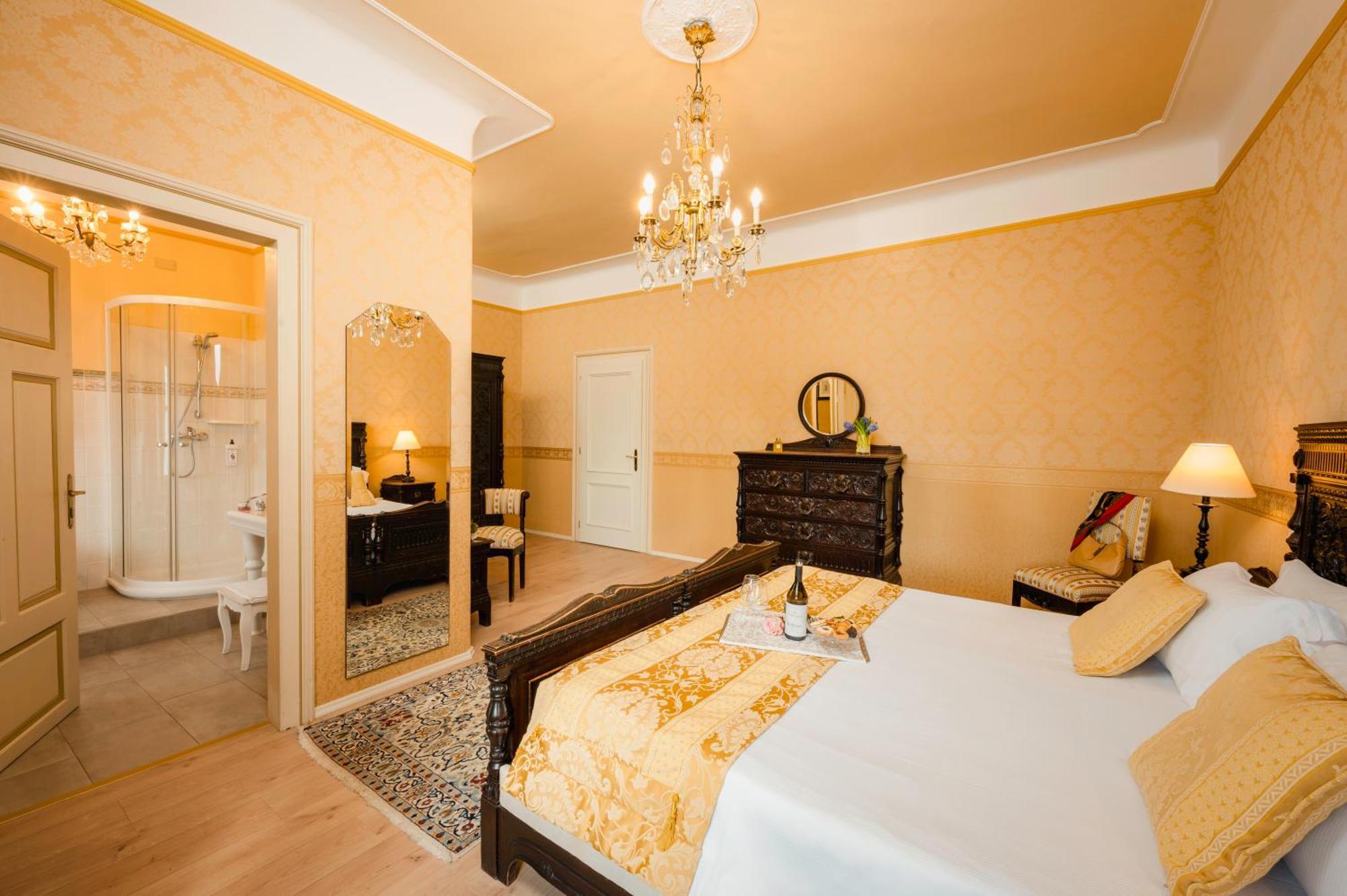 ホテル Castello Di Spessa - Residenze D'Epoca Capriva del Friuli エクステリア 写真