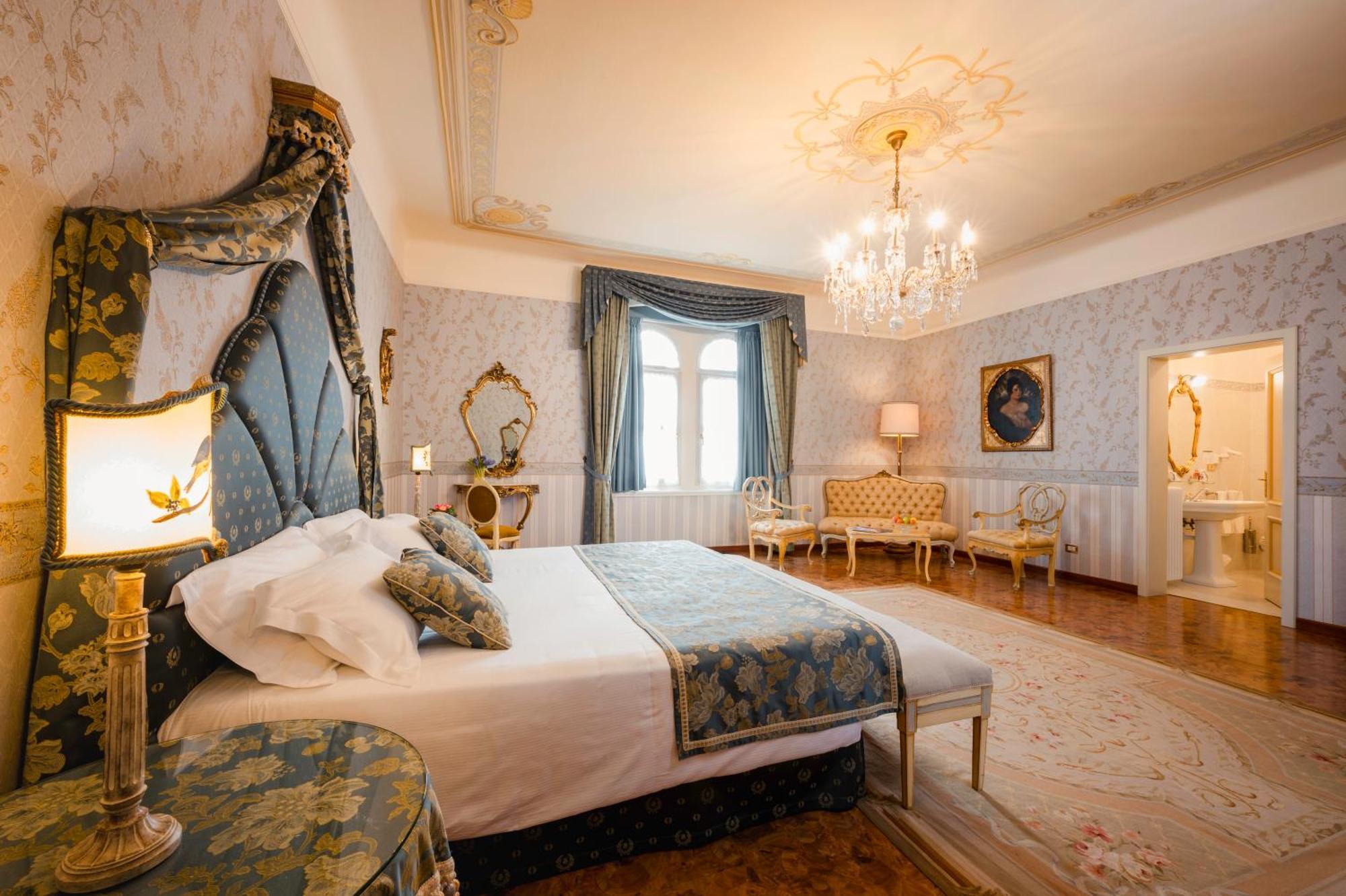 ホテル Castello Di Spessa - Residenze D'Epoca Capriva del Friuli エクステリア 写真