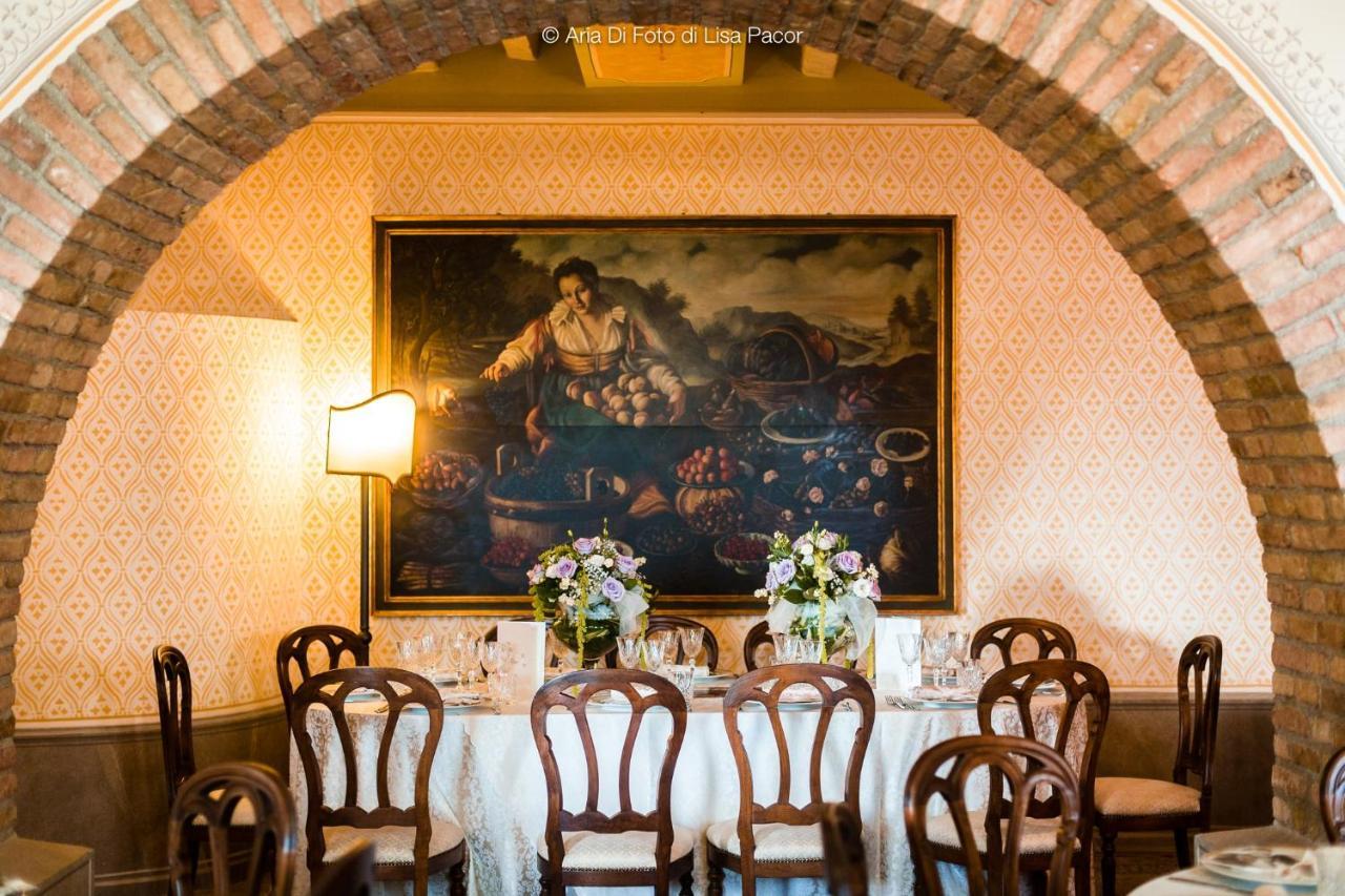 ホテル Castello Di Spessa - Residenze D'Epoca Capriva del Friuli エクステリア 写真