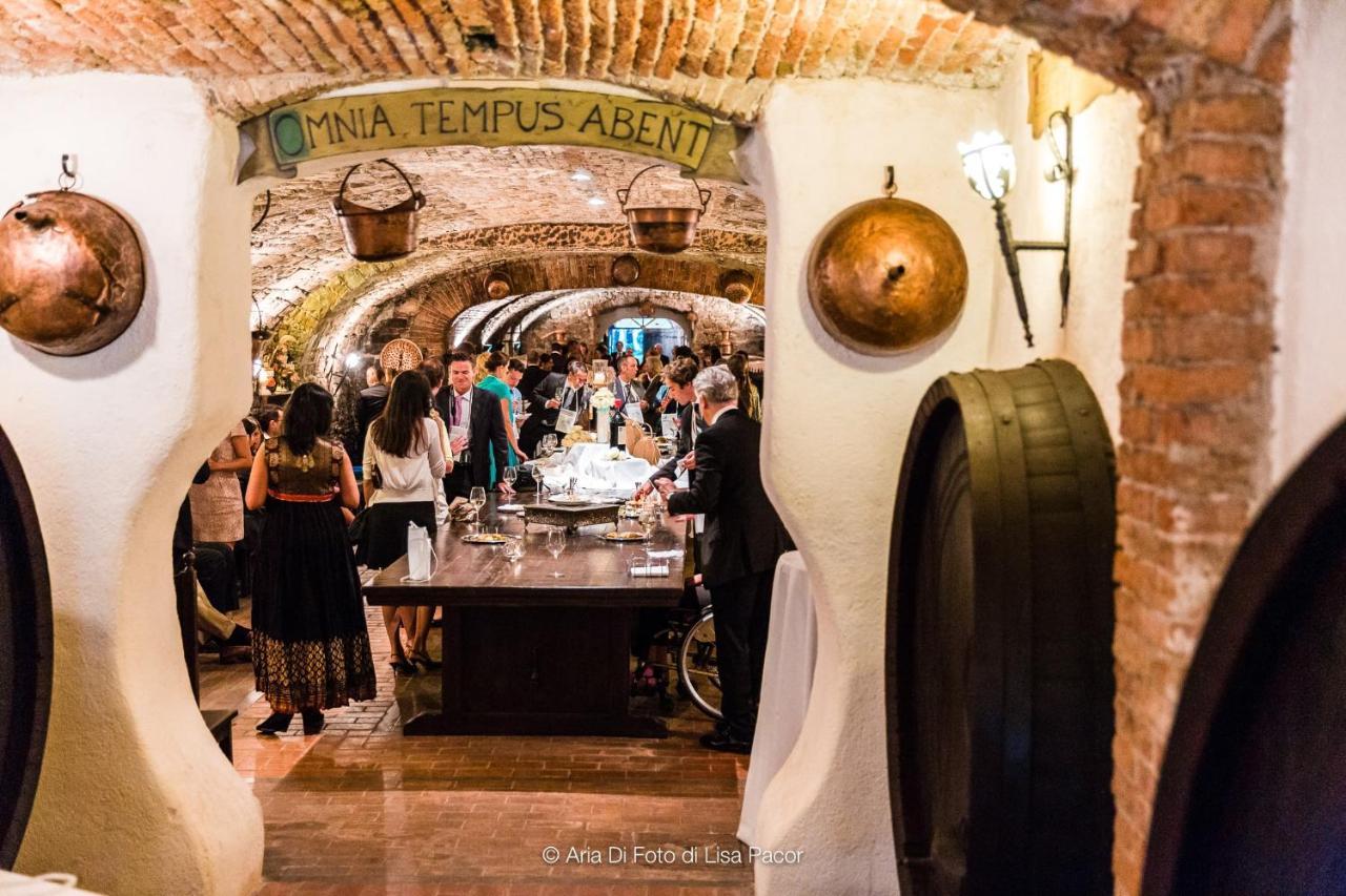 ホテル Castello Di Spessa - Residenze D'Epoca Capriva del Friuli エクステリア 写真